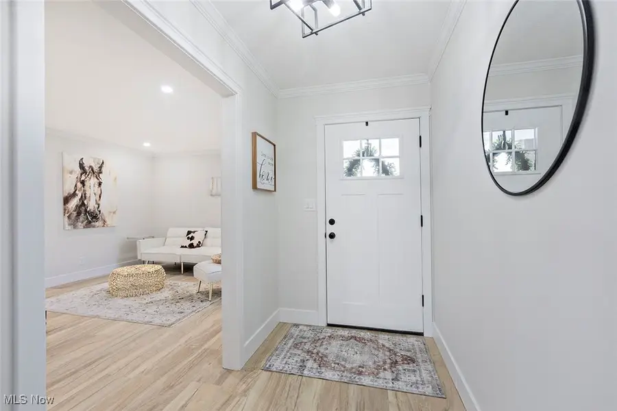 1823 Som Center Road, Gates Mills, OH 44040 - Image #2