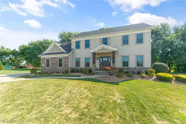 8604 Catarina Place, Poland, OH 44514