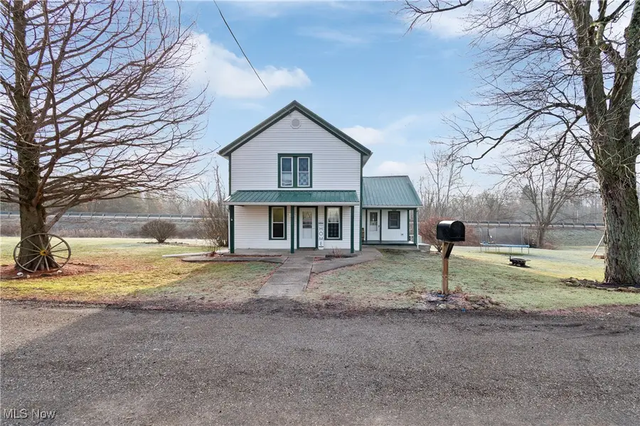 11104 Ambush Nw Road, Magnolia, OH 44643 - Image #2