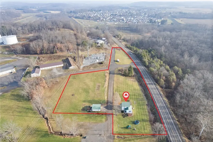 11104 Ambush Nw Road, Magnolia, OH 44643 - Image #3