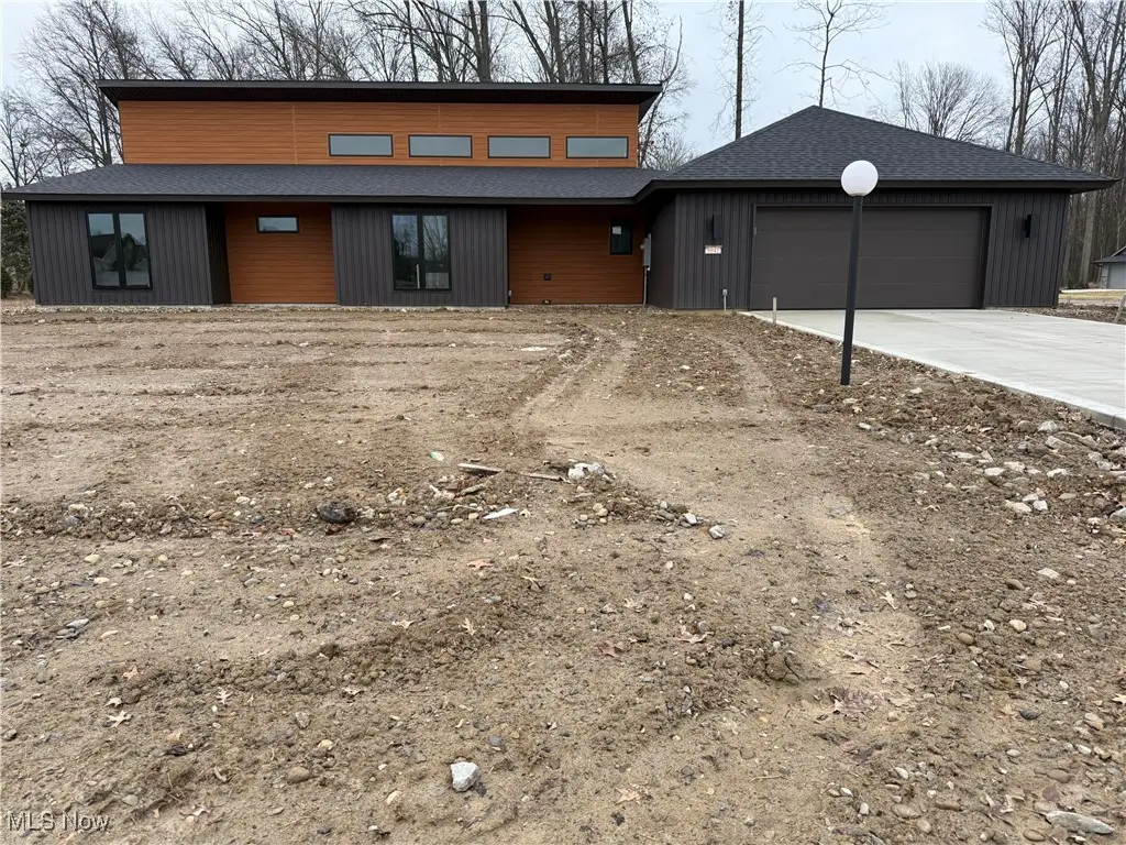 9041 Riverwood Drive, North Ridgeville, OH 44039 - Image #1