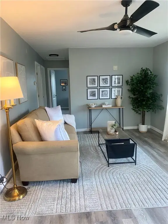 146 Greeley Ln, Youngstown, OH 44405 - Image #3