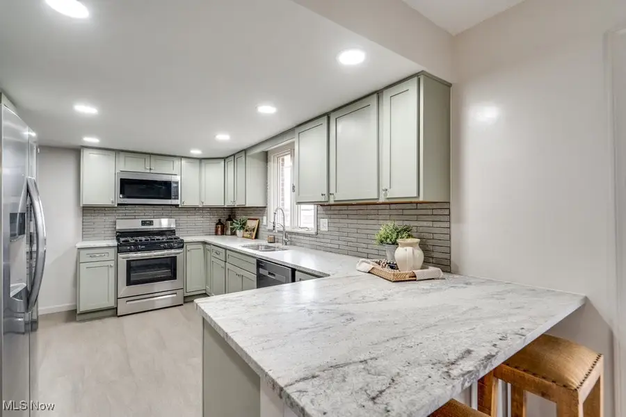 4695 Garrett Drive, Norton, OH 44203 - Image #3