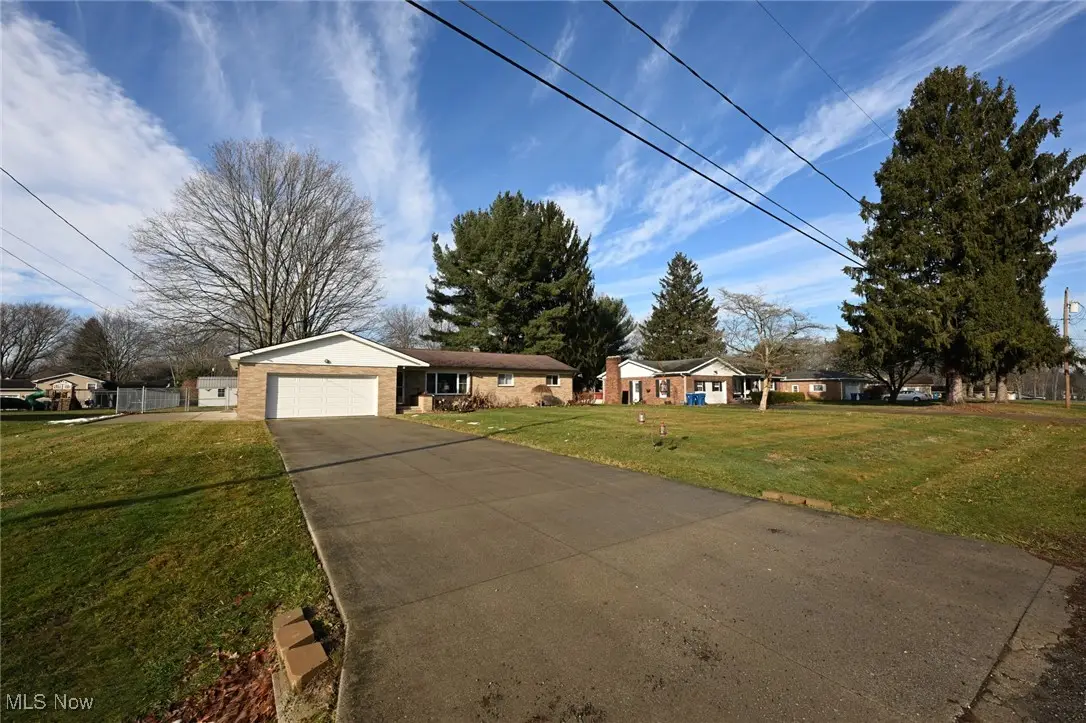 5042 Laddie Drive, New Franklin, OH 44319 - Image #1