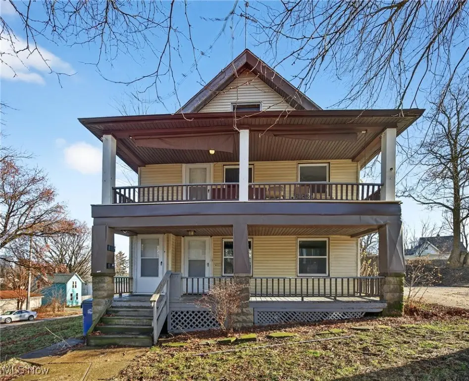 3299 W 82nd Street, Cleveland, OH 44102 - Image #1