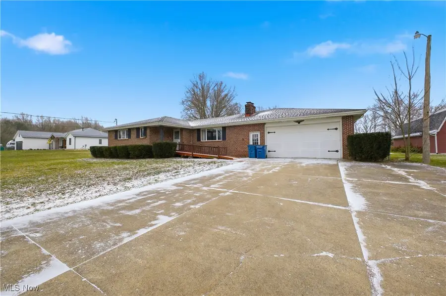 5253 Palmyra Sw Road, Lordstown, OH 44481 - Image #3