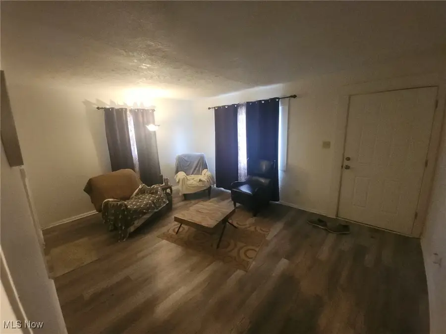 1276 Frederick Boulevard, Akron, OH 44320 - #2