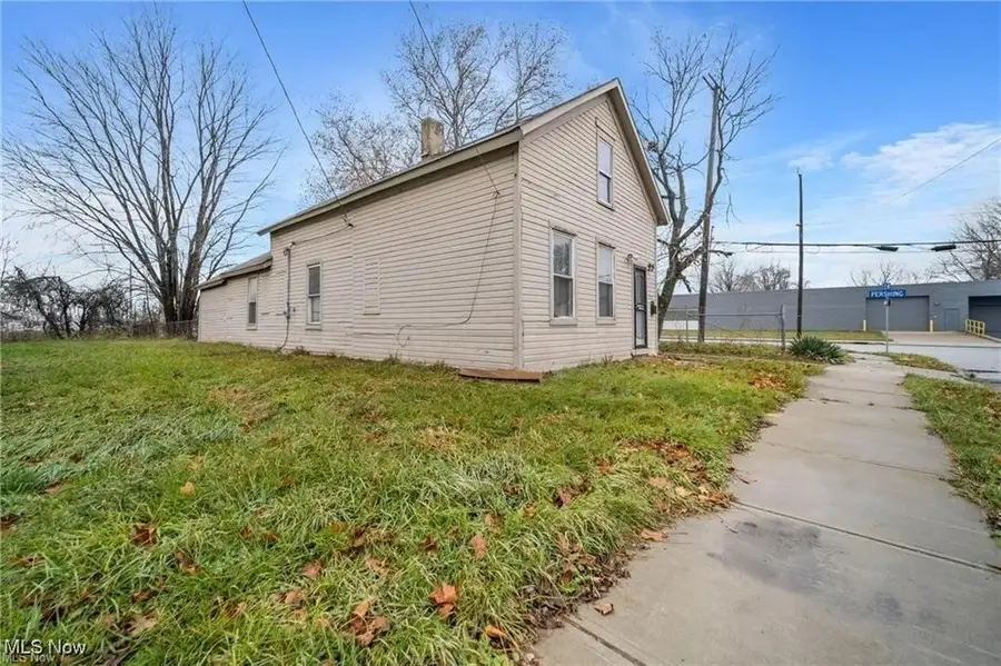 3220 E 48th Street, Cleveland, OH 44127 - Image #2
