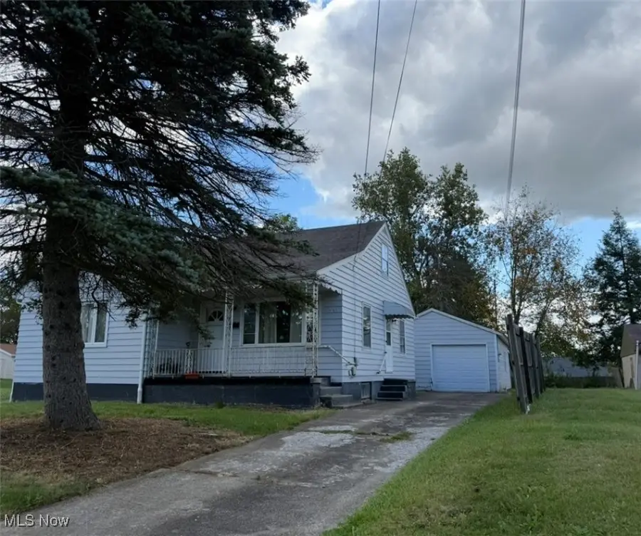 435 Blossom Avenue, Campbell, OH 44405 - Image #3