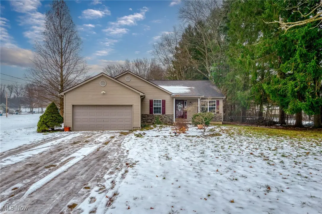 3225 Imrek Drive, Akron, OH 44312 - Image #1