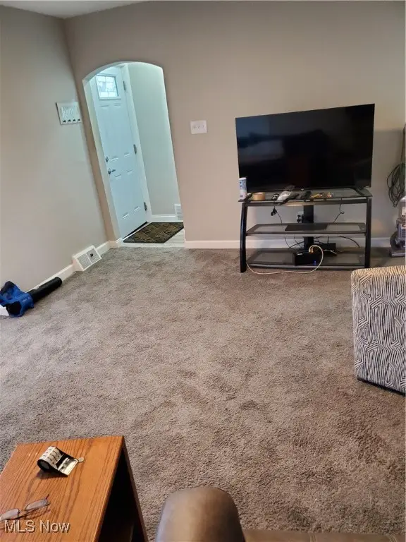 110 Eastholm Avenue, Akron, OH 44312 - #3