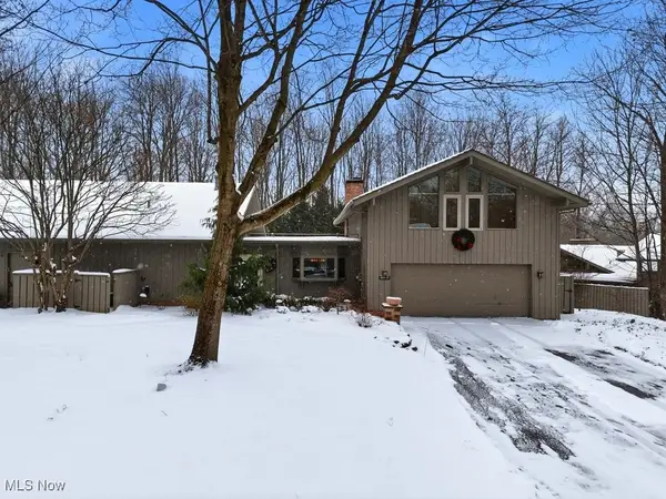 800 Windward Drive #37, Aurora, OH 44202