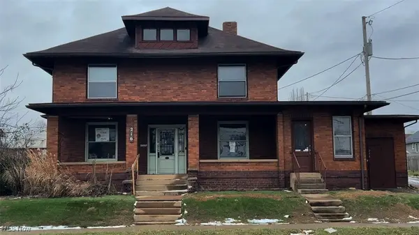 216 S 7th Street, Coshocton, OH 43812