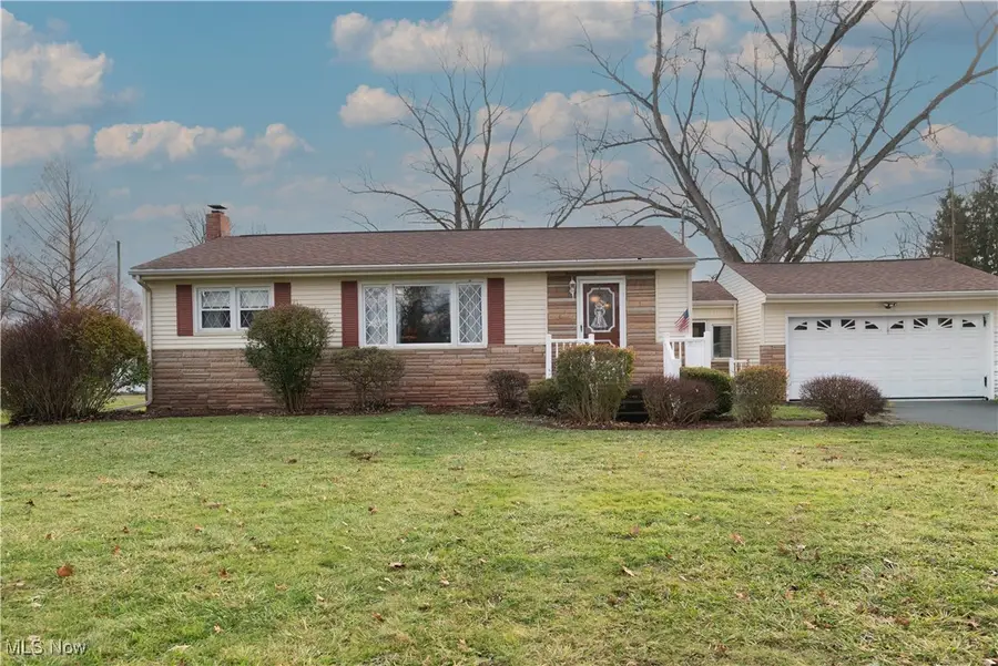 376 Johnson Plank Ne Road, Warren, OH 44481 - Image #2