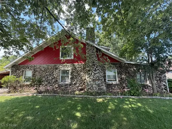 1107 Rainbow Avenue, Vickery, OH 43464
