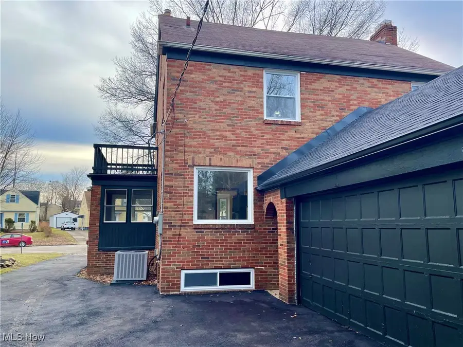 16907 Maple Heights Boulevard, Maple Heights, OH 44137 - Image #3