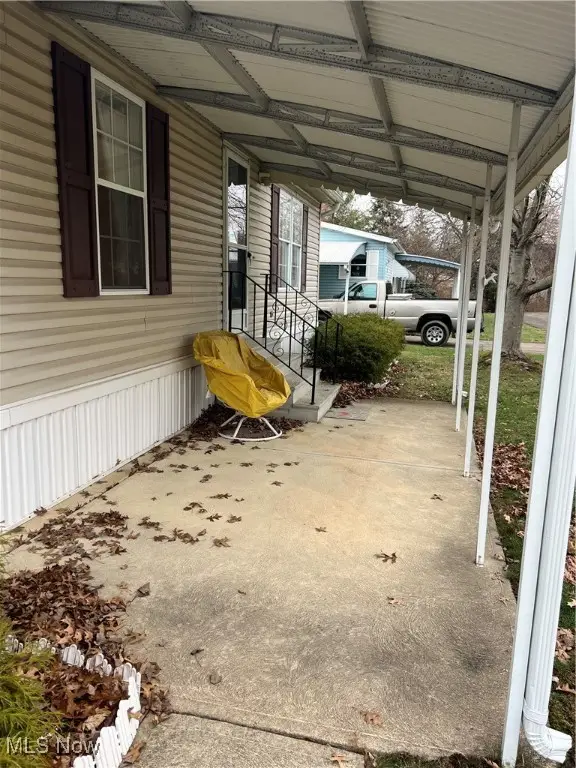 12 Maple, Olmsted Township, OH 44138 - Image #2