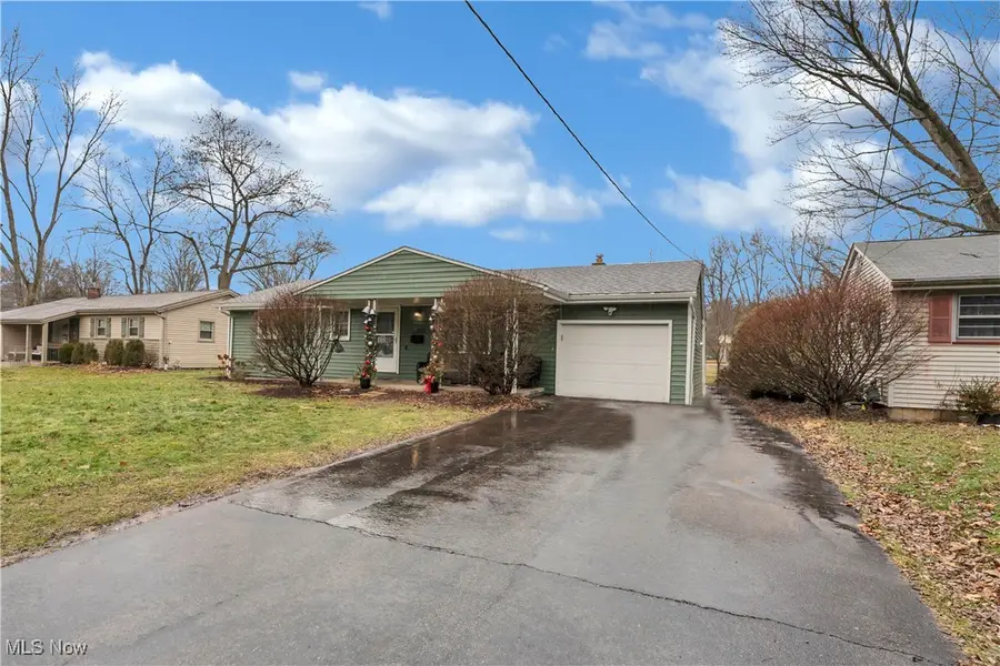 1726 Lancaster Drive, Youngstown, OH 44511 - Image #2