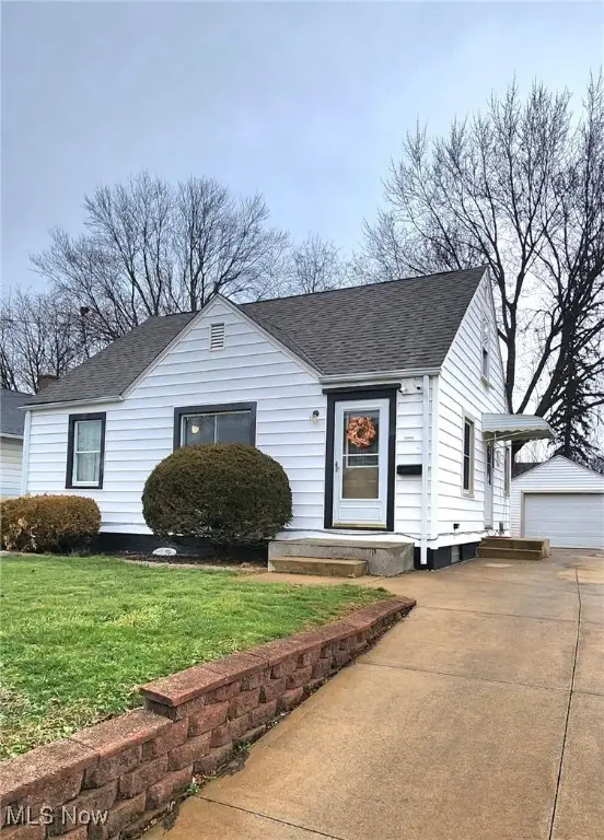 1209 17th Ne Street, Canton, OH 44705 - Image #2