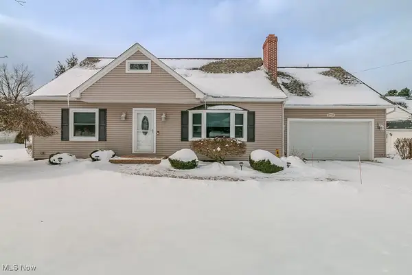 2250 Pine Ridge Drive, Wickliffe, OH 44092
