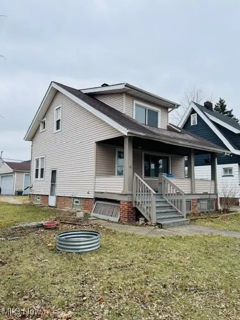 19612 Pawnee Avenue, Cleveland, OH 44119 - Image #2