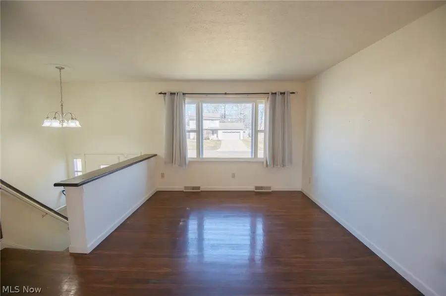 3841 Nottingham Avenue, Youngstown, OH 44511 - #3