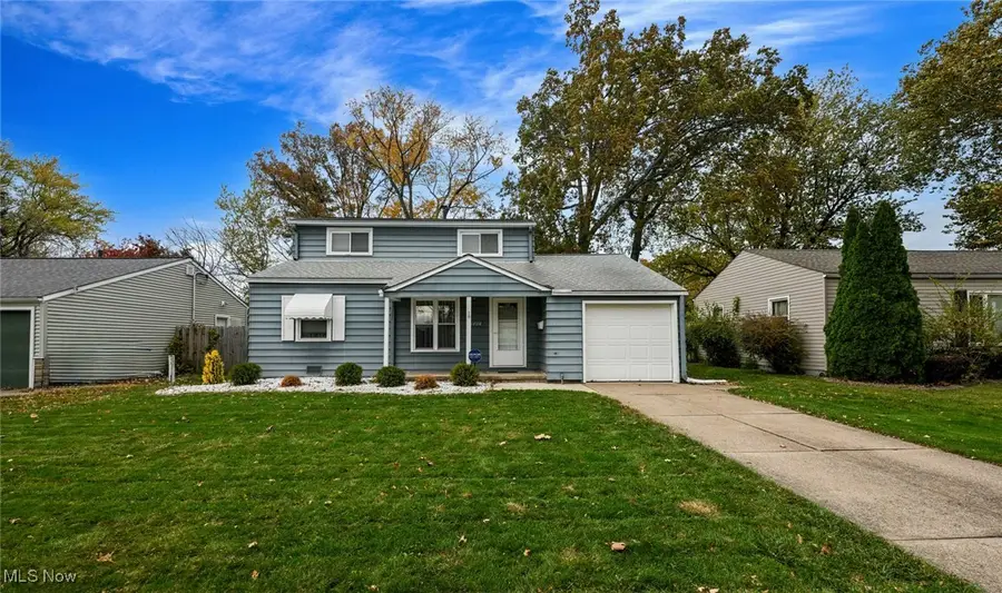 14314 Ledgewood Avenue, Cleveland, OH 44111 - Image #2