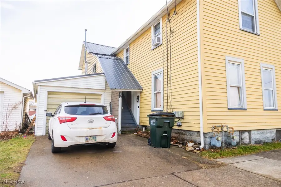 210 W 4th Street, Dover, OH 44622 - Image #2