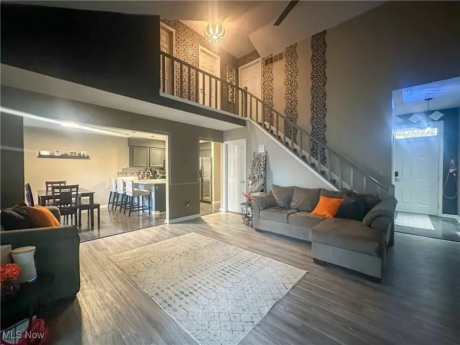 384 Fowler Street, Cortland, OH 44410 - Image #2