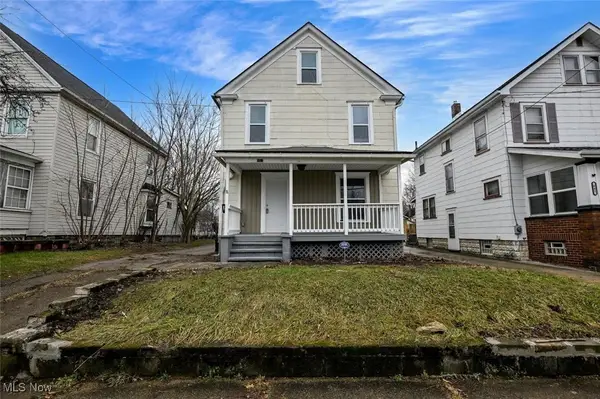 667 Elma Street, Akron, OH 44310