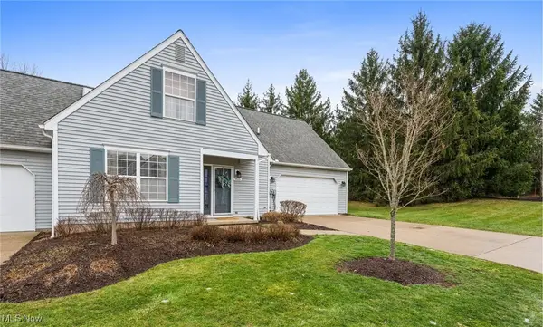 9026 Twin Hills Parkway #12F, Twinsburg, OH 44087