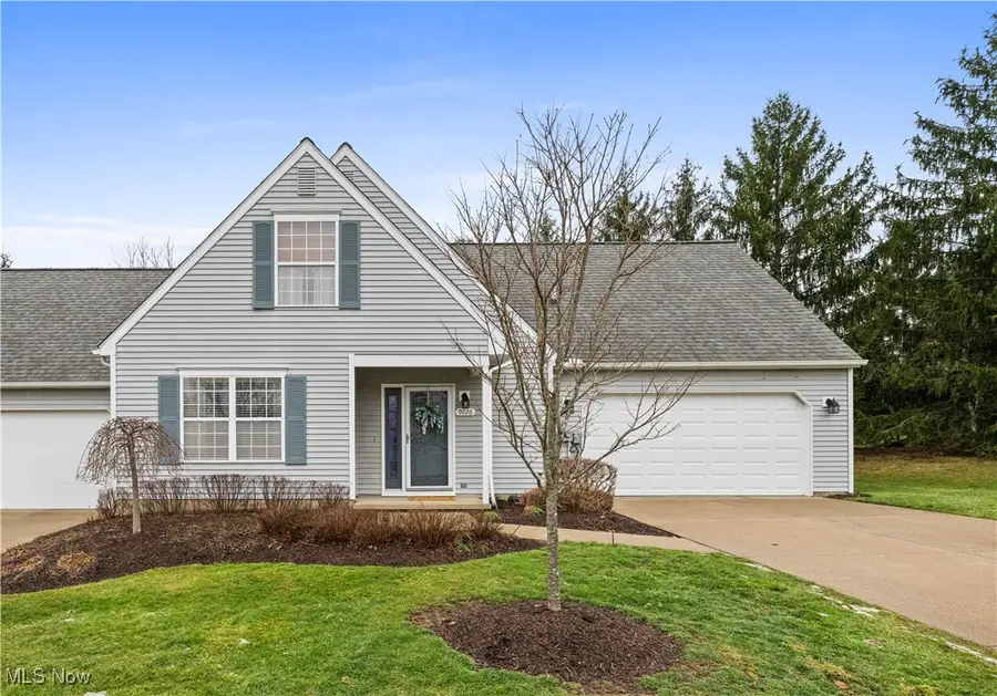 9026 Twin Hills Parkway #12F, Twinsburg, OH 44087 - Image #2