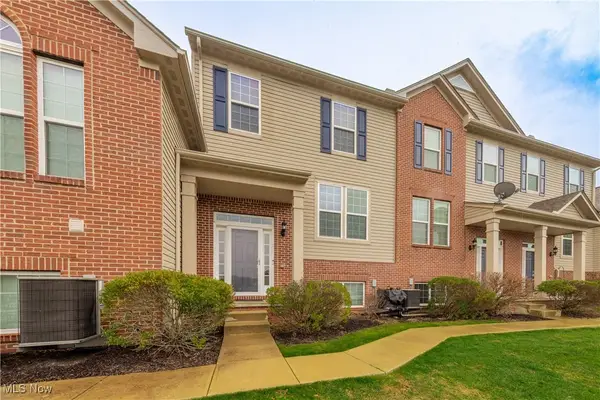 386 Caleb Drive, Copley, OH 44321