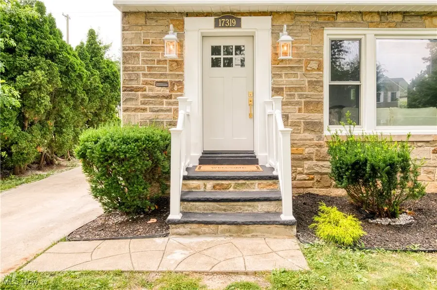 17319 Invermere Avenue, Cleveland, OH 44128 - Image #3