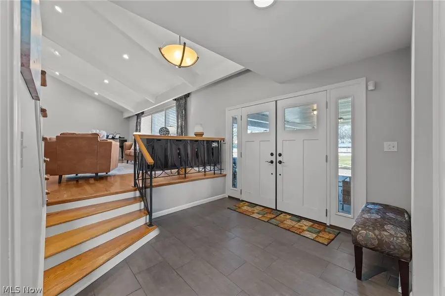 25113 Bridgeton Drive, Beachwood, OH 44122 - #3