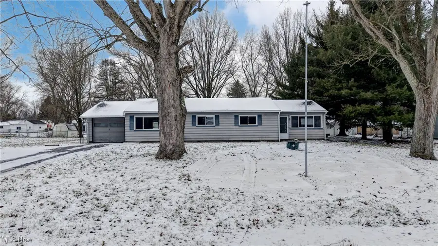 10645 Wilma Ne Avenue, Alliance, OH 44601 - Image #3