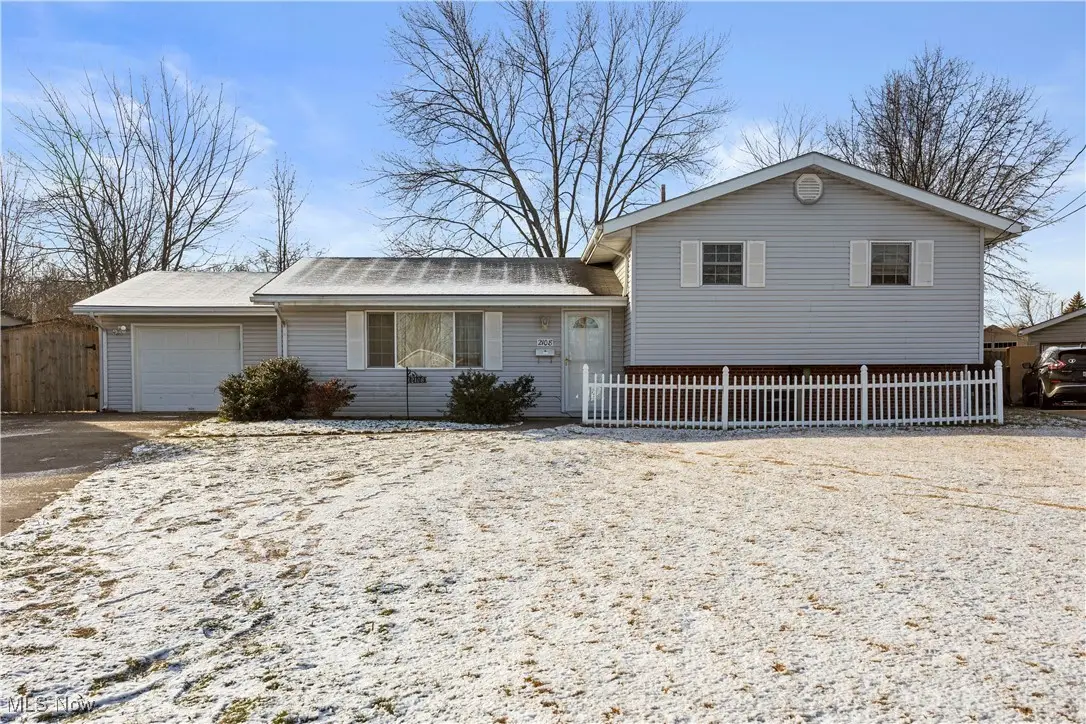 2108 E 41st Street, Lorain, OH 44055 - Image #1