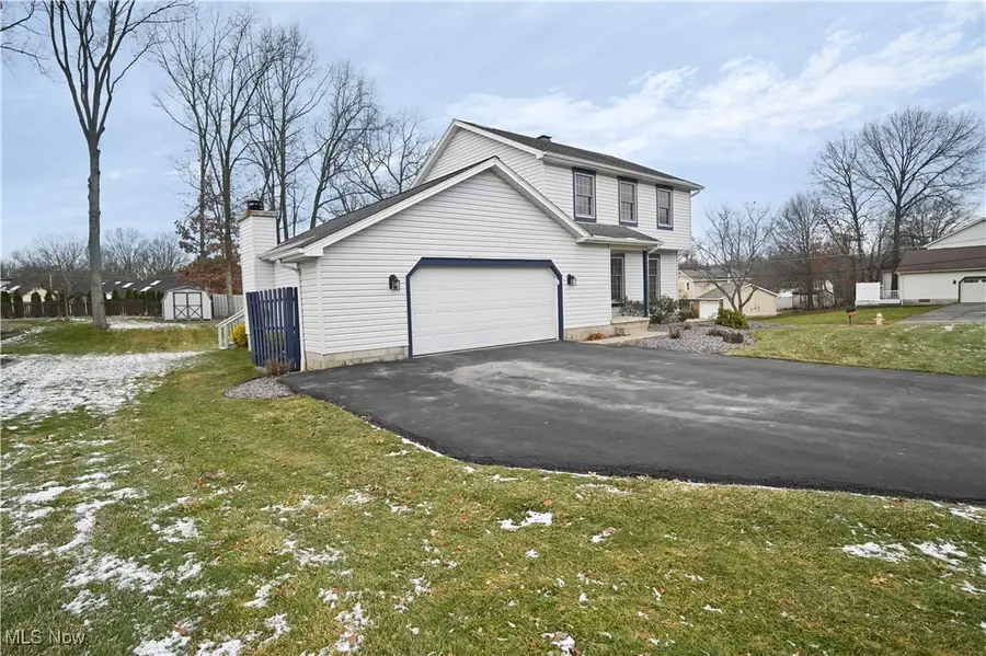 583 Wyndclift Circle, Austintown, OH 44515 - Image #2