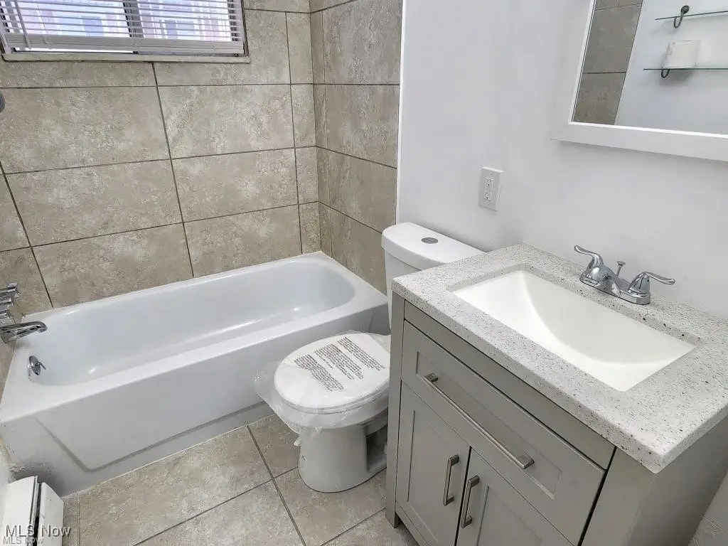 419 Center Road, Bedford, OH 44146 - Image #1