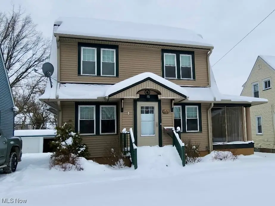1076 Rushleigh Road, Cleveland Heights, OH 44121 - Image #1