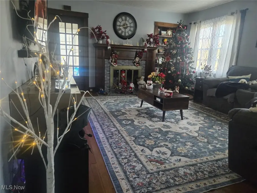 423 Bradley Lane, Youngstown, OH 44504 - Image #3