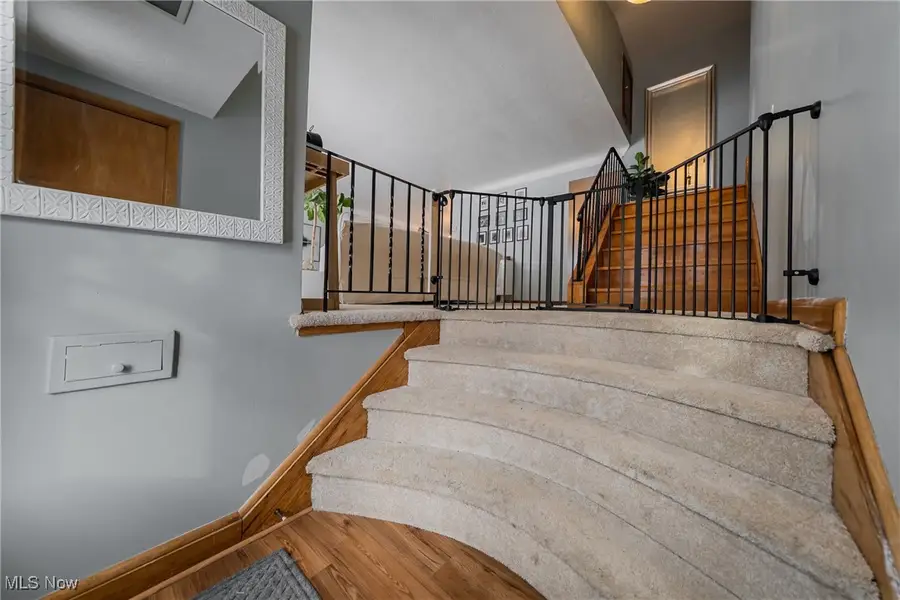 21900 Marian Circle, Fairview Park, OH 44126 - Image #3