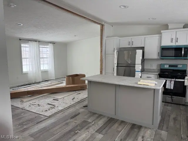 2661 Lake Breeze Drive, Madison, OH 44057 - #3