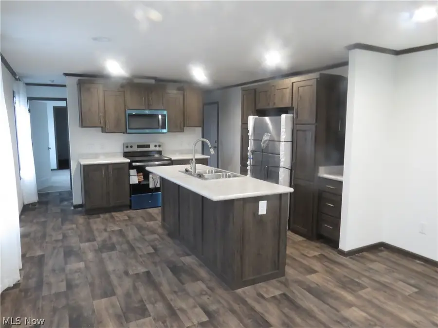 2663 Lake Breeze Drive, Madison, OH 44057 - #2