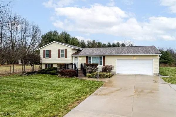 1838 Sandy Lake Road, Ravenna, OH 44266