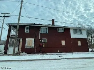 2402 14th Ne Street, Canton, OH 44705 - Image #2