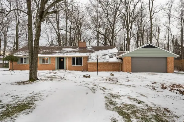 24270 Hermitage Road, Shaker Heights, OH 44122