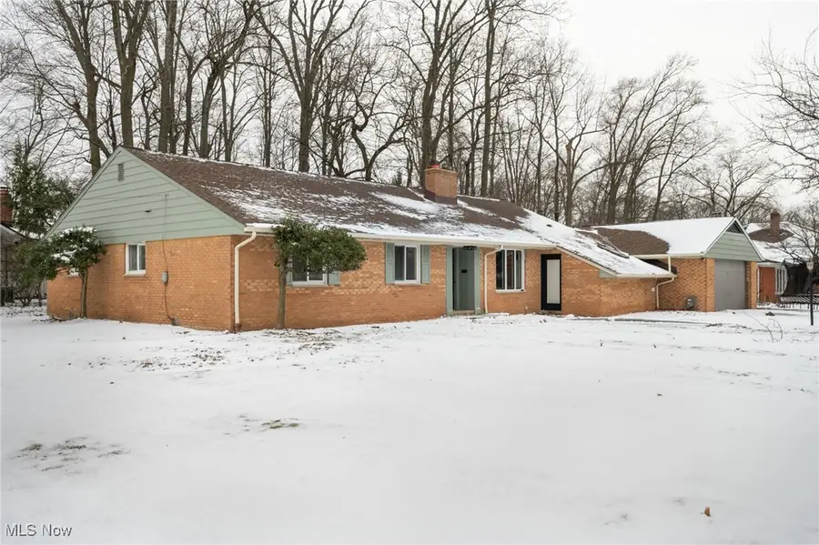24270 Hermitage Road, Shaker Heights, OH 44122 - Image #2