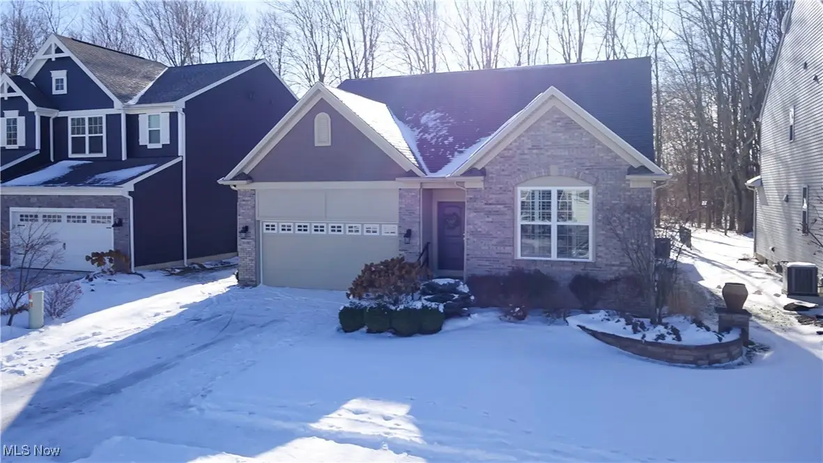 36087 Navona Lane, North Ridgeville, OH 44039 - Image #1