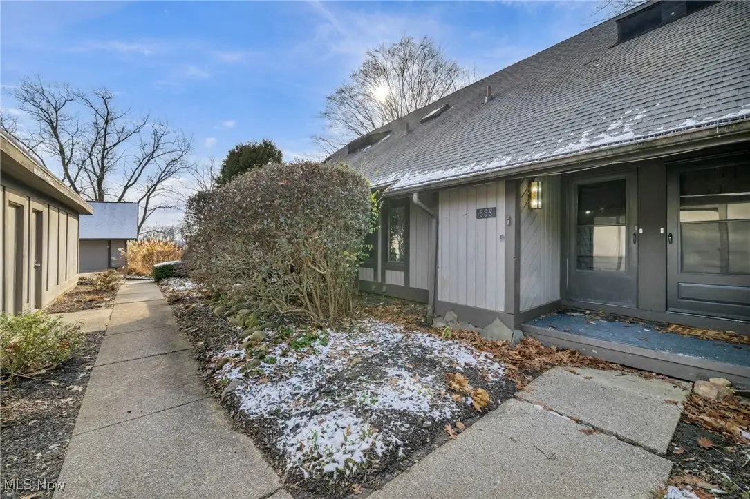 888 Snowfall Spur #8, Akron, OH 44313 - Image #1
